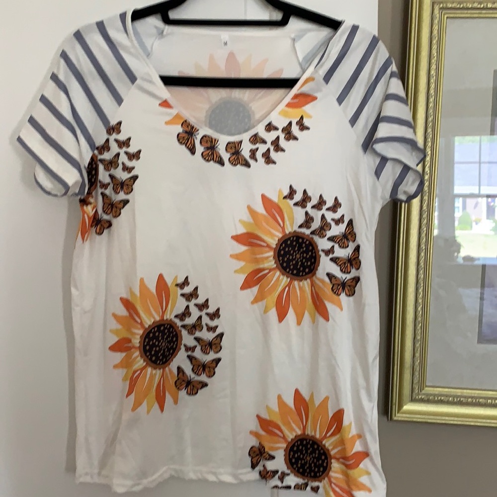 Summer Sunflower Top